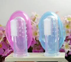 Silicon baby finger toothbrush with cover. কভার সহ সিলিকন বেবি ফিঙ্গার টুথব্রাশ 6