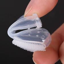 Silicon baby finger toothbrush with cover. কভার সহ সিলিকন বেবি ফিঙ্গার টুথব্রাশ 7