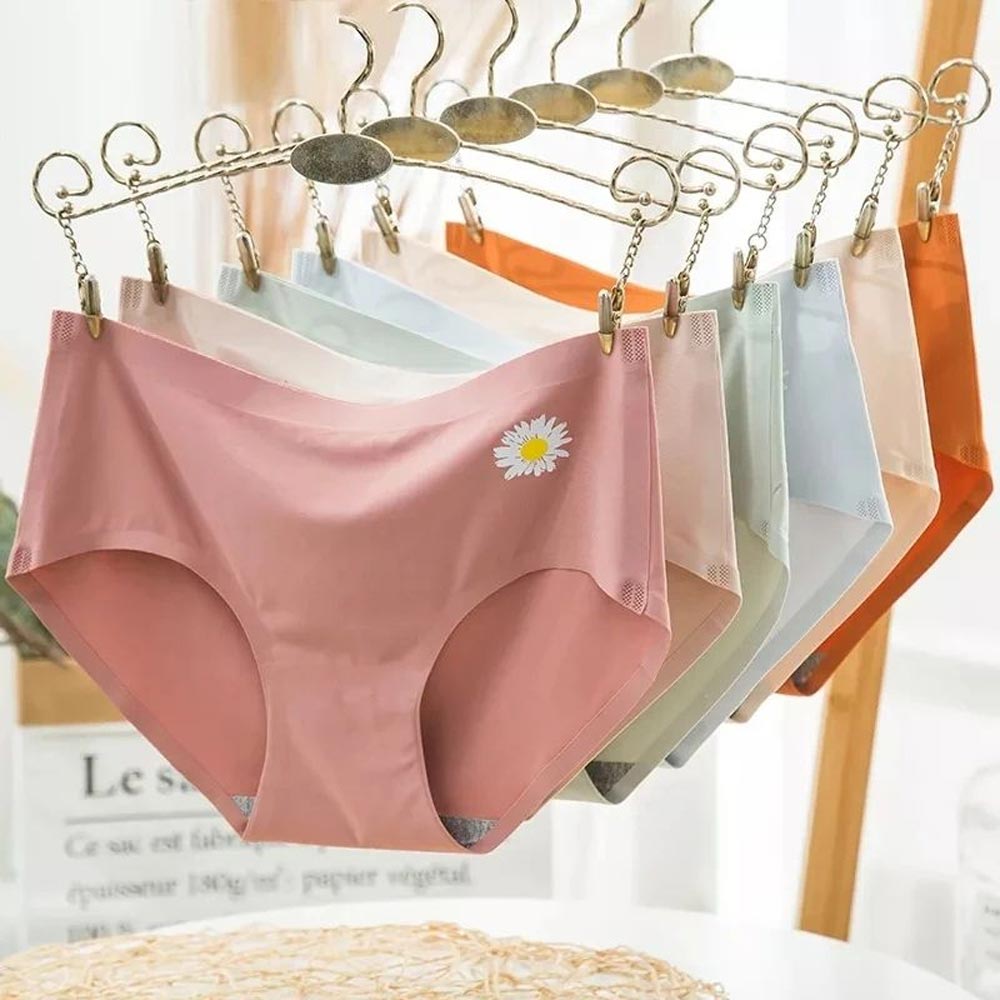 China Made Soft Sexy Seamless Ice Silk Panty for Women